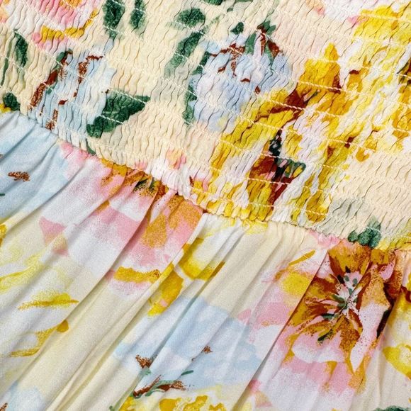 Old Navy Yellow Floral Romper - Size Medium - Picture 2 of 4